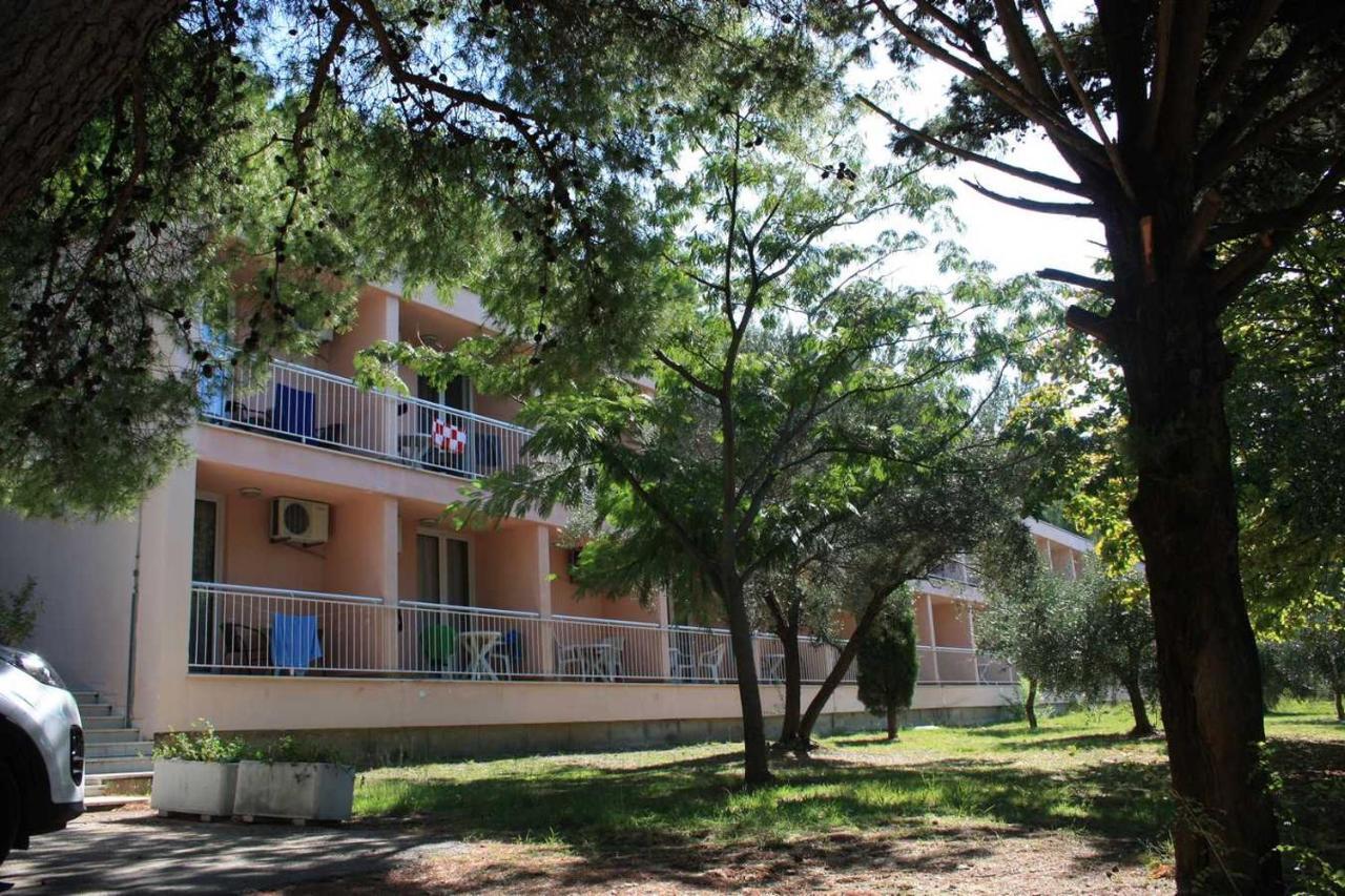 Hotel Tourist Settlement Brzet Omiš Exterior foto